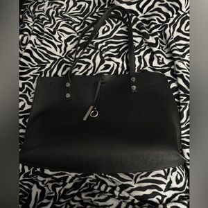 NWOT BLACK & TAUPE REVERSIBLE CALVIN KLEIN LEATHER BAG